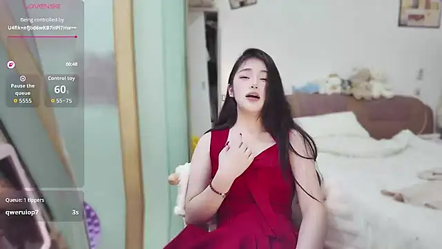 Jolie-22 Live XXX-Chat