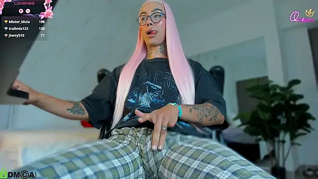 miss_tatiana_ Chat XXX in diretta