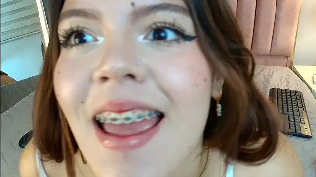 MarianaScott_ – Naživo XXX chat