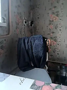 Show modela Milla-23 na web-kameri