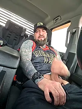 Beardedtattood – Live XXX-chat