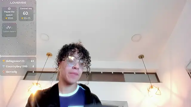 Hanna_Cornee_のライブXXXチャット