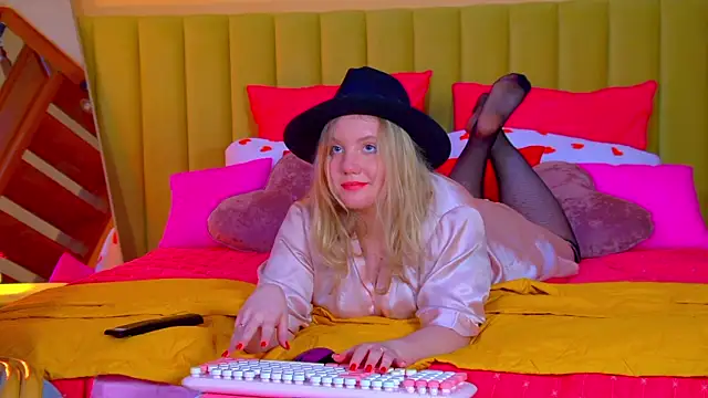 EmilyEvanse's Live XXX Chat