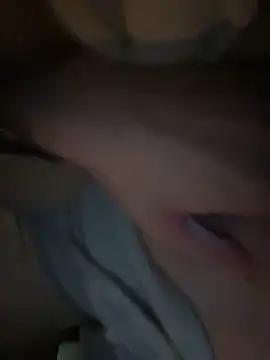 littleqiu – Naživo XXX chat