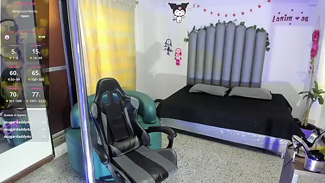 Philipp-Jones Chat XXX in diretta