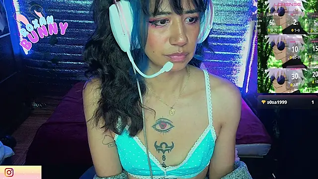 Онлайн чат XXX Roxanbunny1