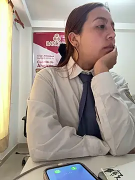 Emily-7_'s Live XXX Chat