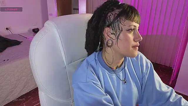 _sharlotte777 라이브 XXX 채팅