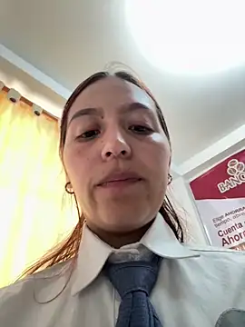 Chat +18 de Emily-7_ ao vivo