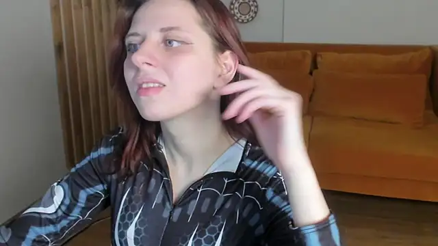 Chat +18 de FreyaVey ao vivo