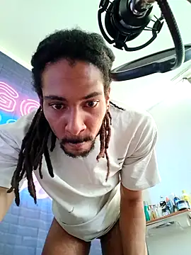 Mikaaa97 Show Webcam