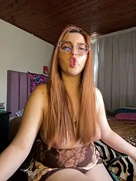 Chatroom XXX en direct de CoraVibes