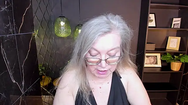 NataliMellow 现场XXX聊天