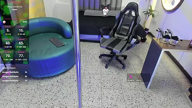 Philipp-Jones Chat XXX in diretta