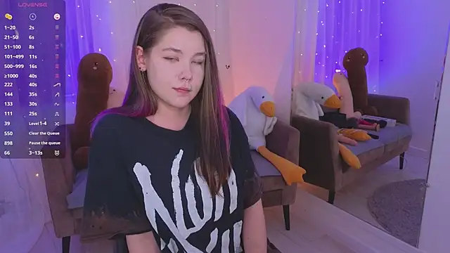 Mira_Falls' Live XXX Chat