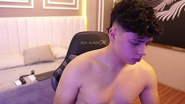 Živý XXX chat Ethan_occonor