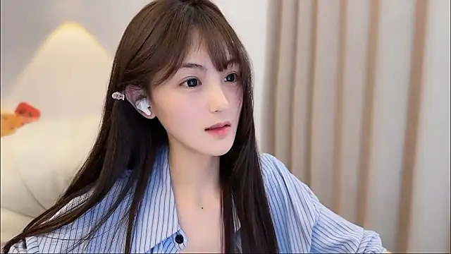 XXX chat uživo modela LH7