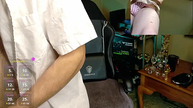 MasterForgedRayy's Webcam Show