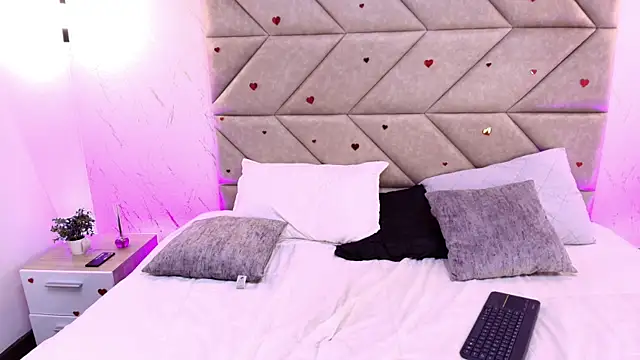 VictoriaCeleste webcam show