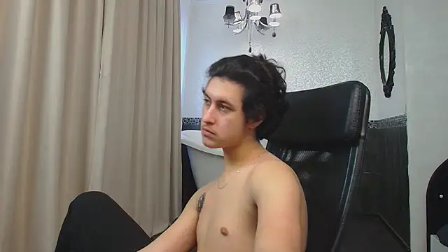 GriffinDane Webcam show