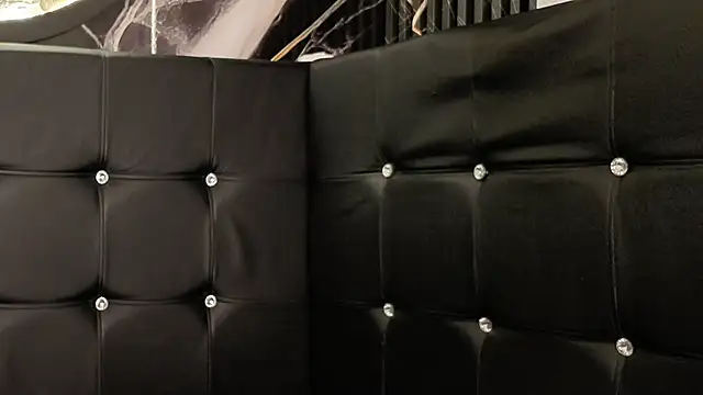 __Nahomy's Live XXX Chat