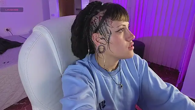 _sharlotte777's Live XXX Chat