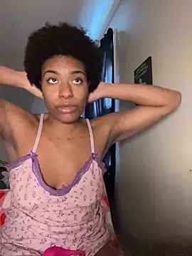 Bellaquitaa_lee's Webcam Show