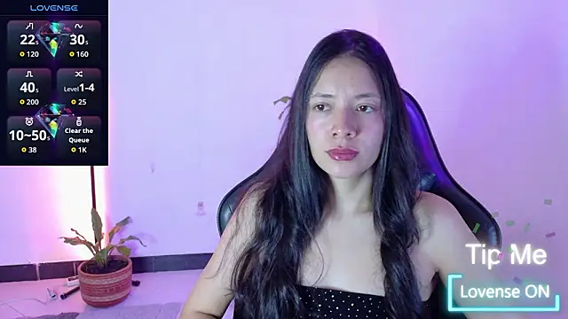 Sarasavage Live XXX-Chat