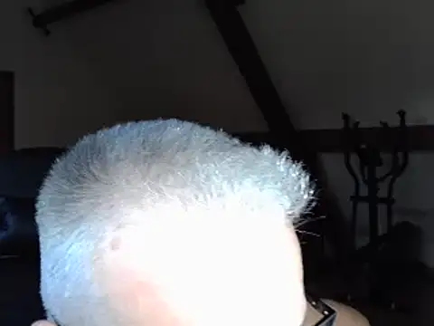 Pokazy przed kamerką – Nat70