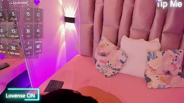 NikyBrookss Chat XXX live