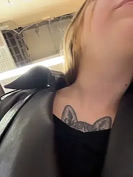 Sunny___Bunny Webcam Show