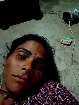 Pertunjukan Kamera Web H_seema