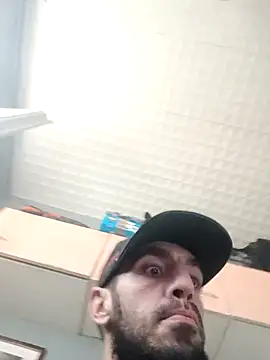 hotguy71000's Webcam Show