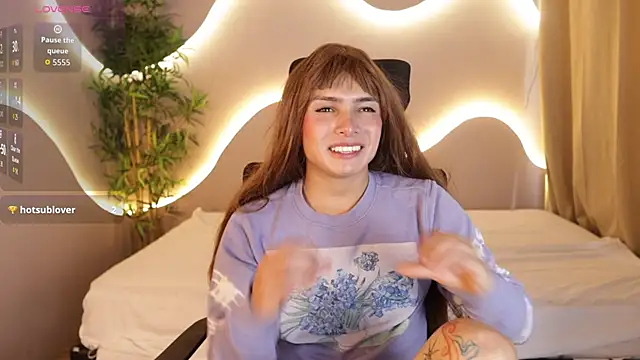 simone_sky – Naživo XXX chat