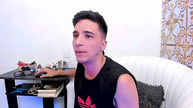 bad_boy_cum_'s Webcam Show