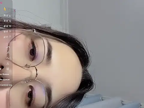 XXX chat uživo modela Susu-36E