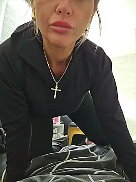 CarmenCapricorn's Webcam Show