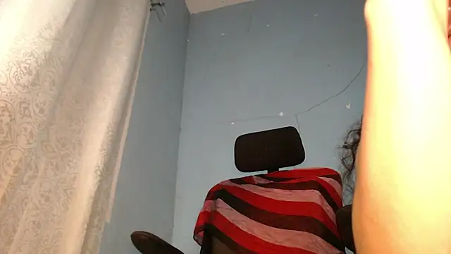 urnaturalts 即時 XXX 聊天