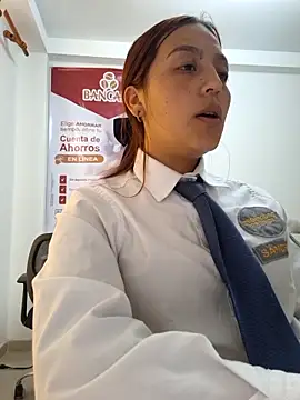 Emily-7_ লাইভ XXX চ্যাট