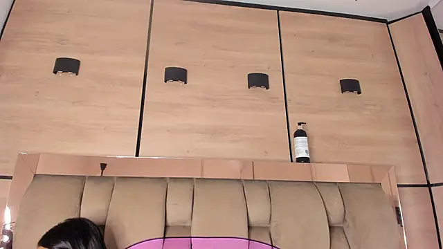 Živý XXX chat karol_lewiss