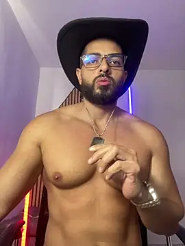 magnumchris' Live XXX Chat