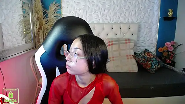 NathaliaSweet_11's Live XXX Chat