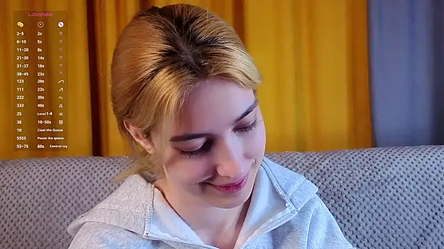 AngelicRice 现场XXX聊天