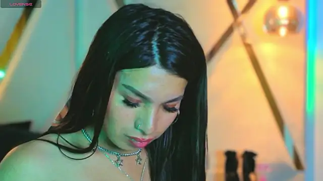 MeelFox: απευθείας συνομιλία ΧΧΧ