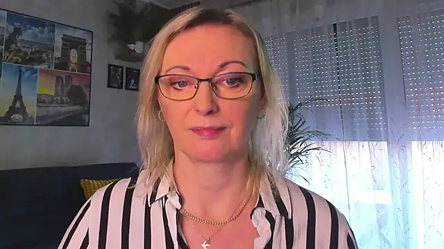 vanessa_chat webkamerás műsora