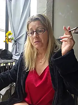 NikkiBlisss Live XXX-Chat