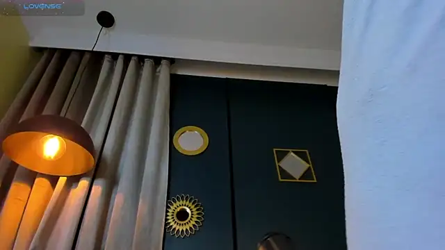 Онлайн чат XXX lia_sexx19