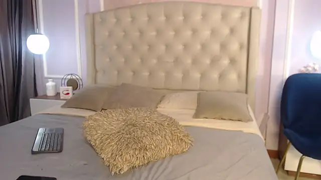 Chatroom XXX en direct de LiaTrainor