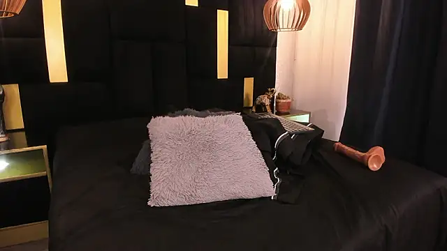 Lucio__Fox 라이브 XXX 채팅