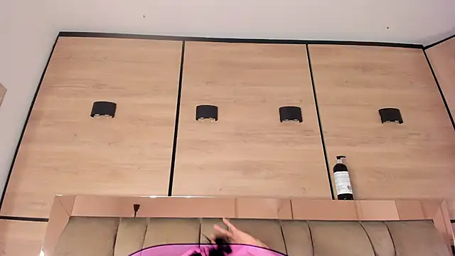 karol_lewissのライブXXXチャット